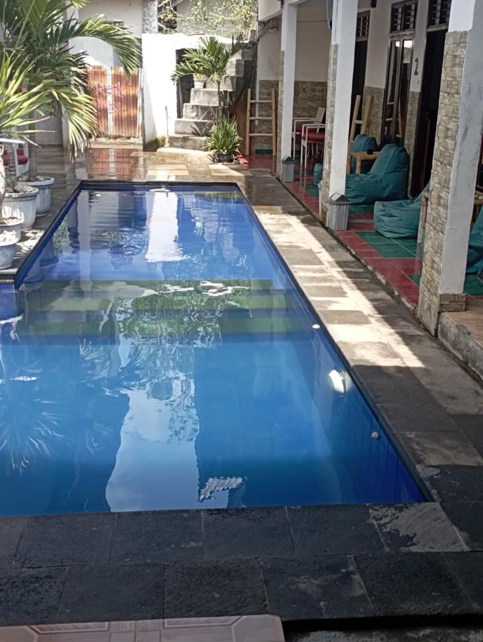 ホテル Wahyu Gili 1 ギリ・トラワンガン エクステリア 写真