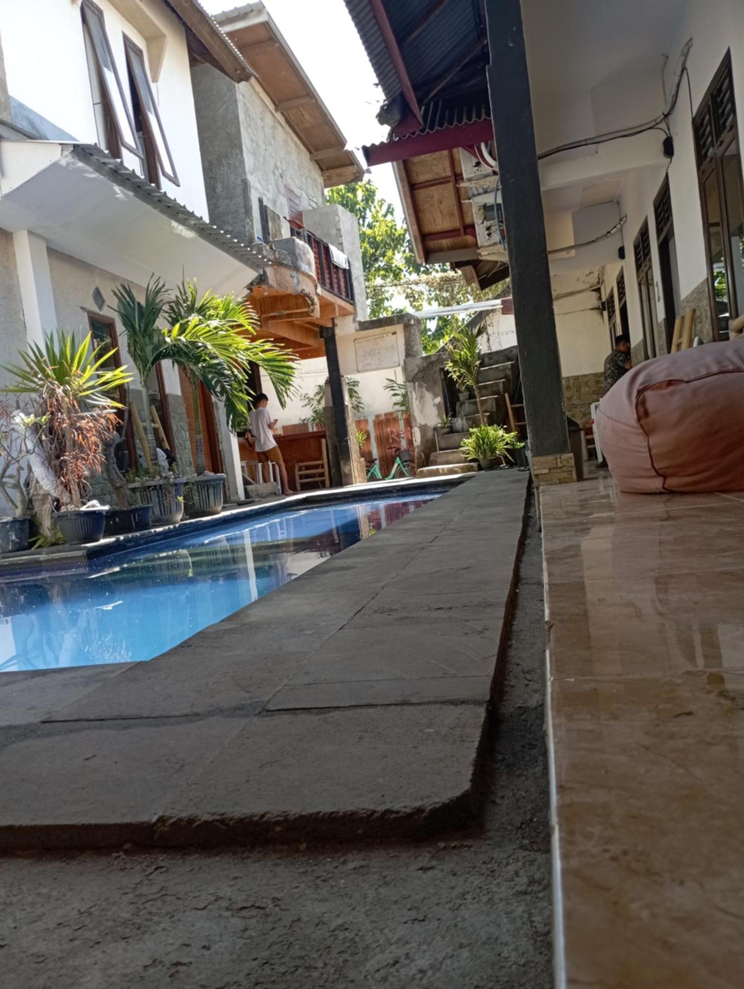 ホテル Wahyu Gili 1 ギリ・トラワンガン エクステリア 写真
